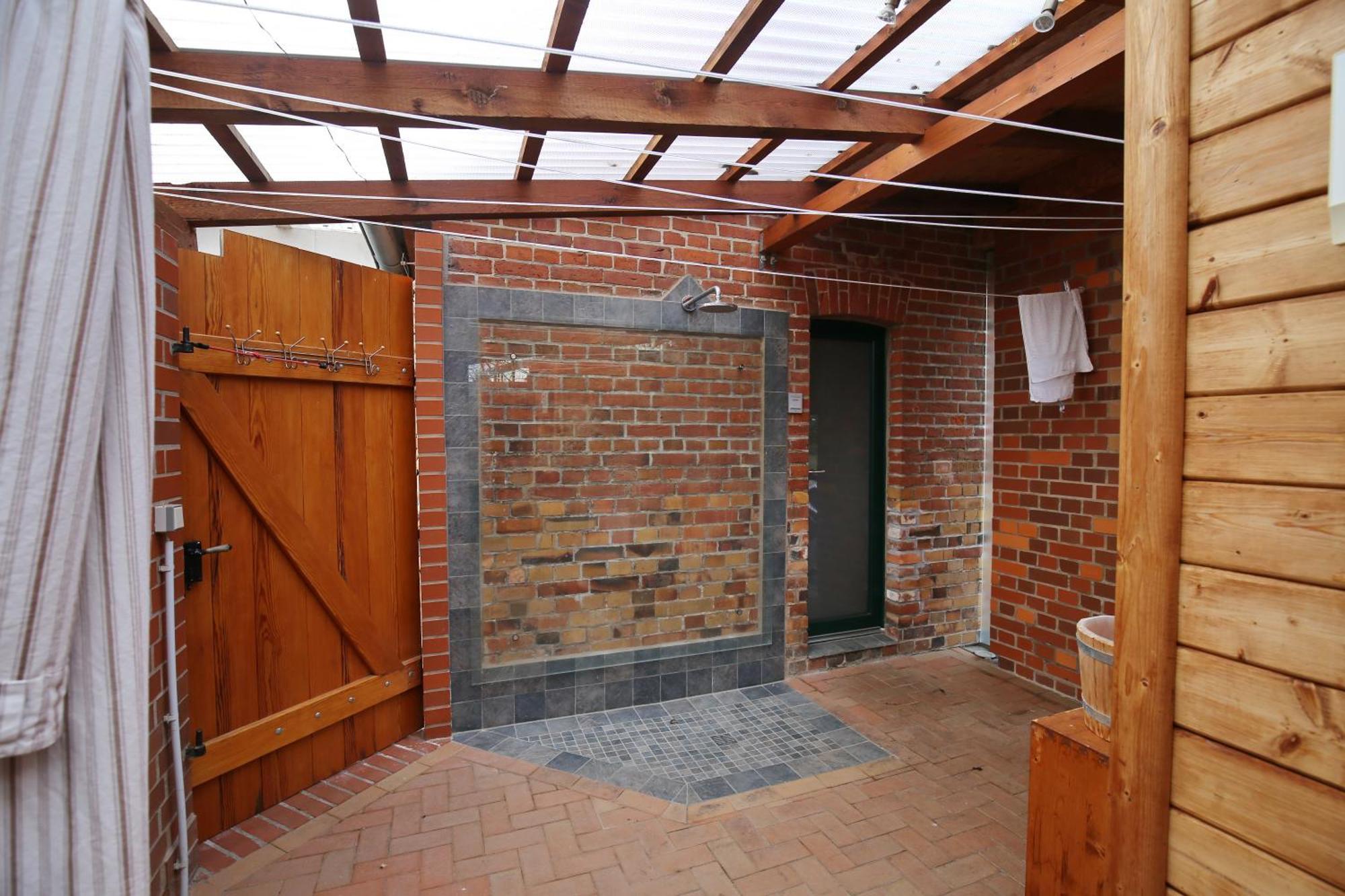 Ferienwohnung Im Vogelhaus Mit Dachterasse Und Grossem Garten Calau Exterior foto